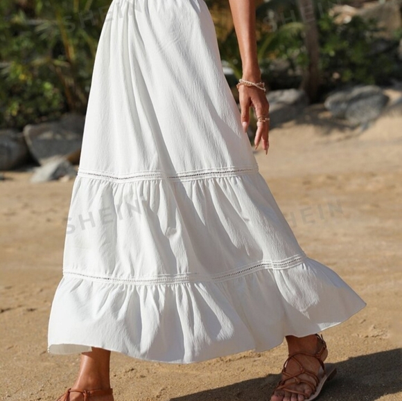 Shein Vcay Solid Ruffle Hem Skirt in White, size small - Picture 5 of 7